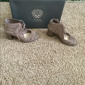 Vince Camuto suede sandal